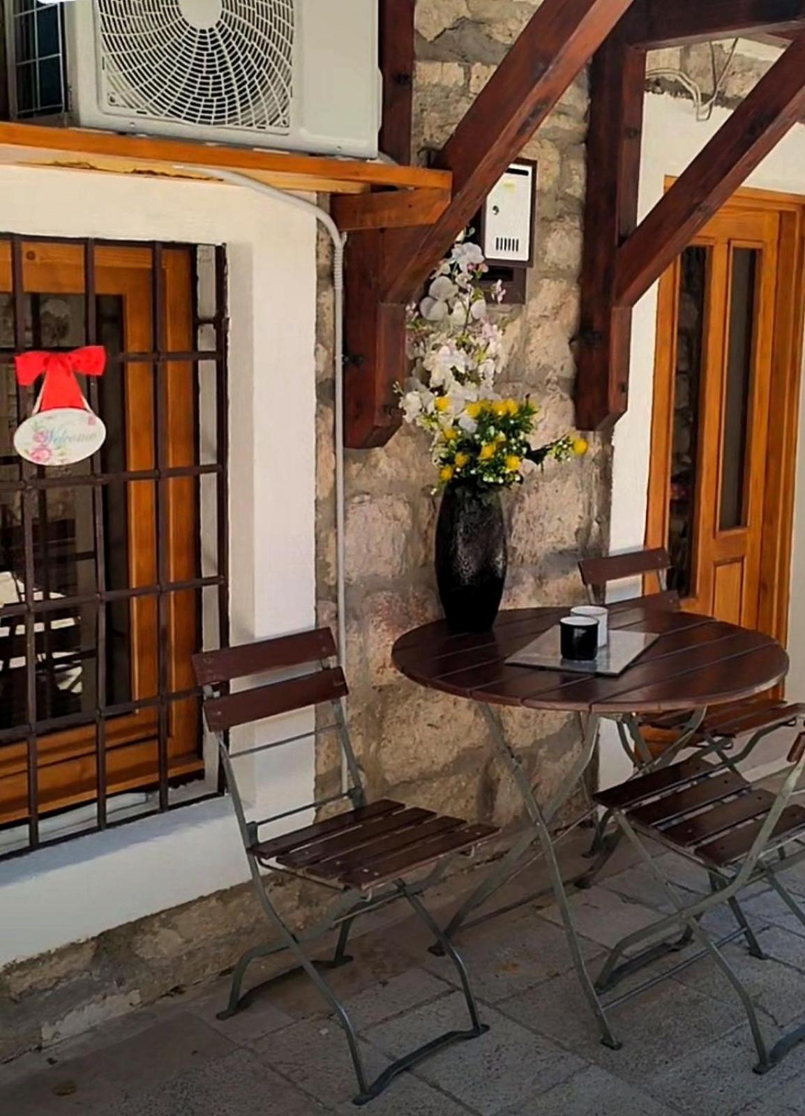 Magic Moments Stari Grad Apartment